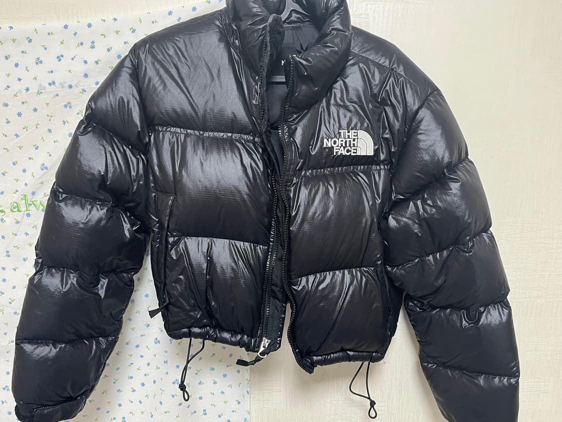 노스페이스 숏패딩 블랙 L 상품이미지1