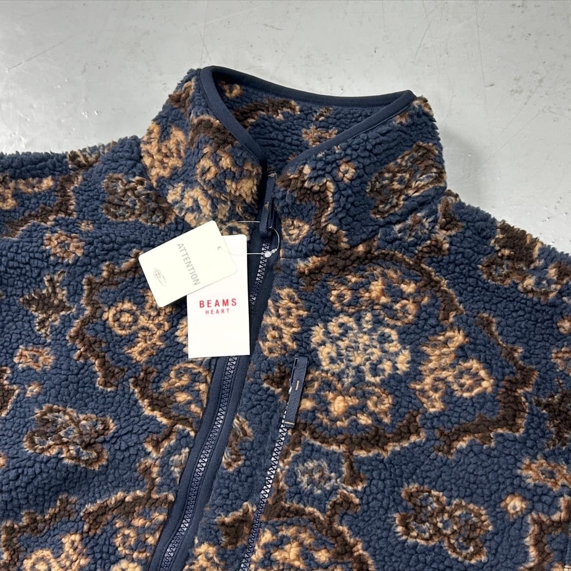 새상품) 빔즈하트 다마스크 플리스 자켓 상품이미지1