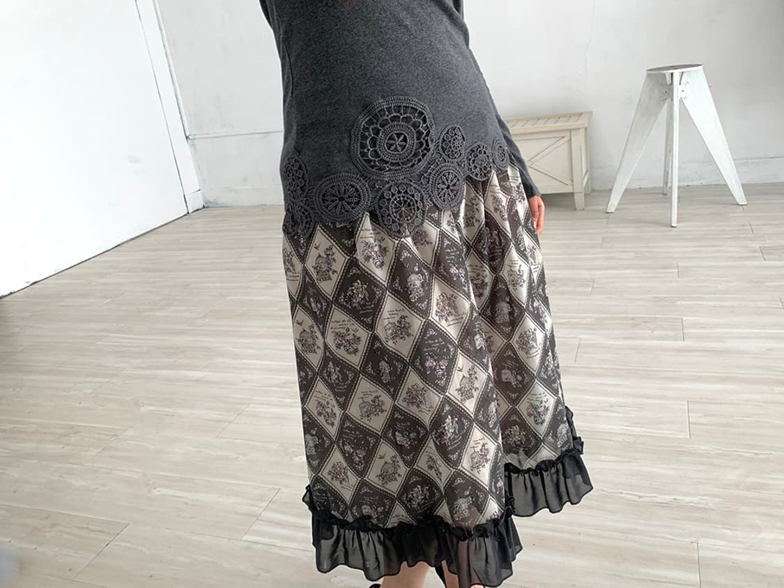 Axes Femme Antique Midi Skirt 상품이미지5