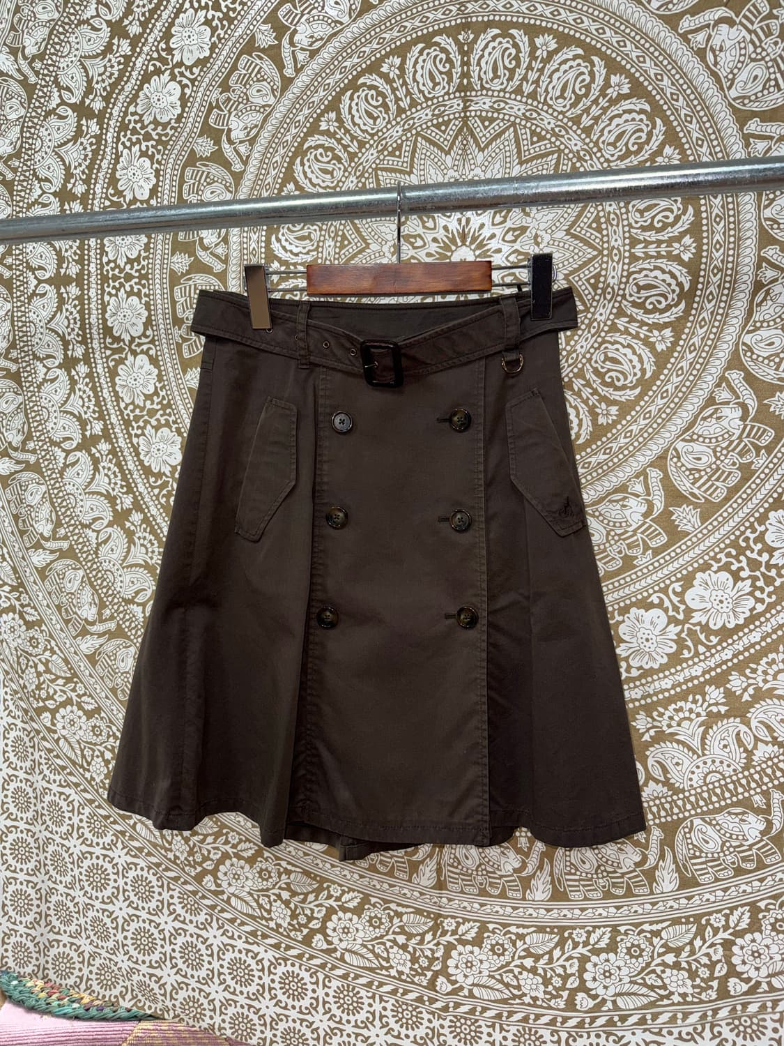 빈폴 여성 더블버튼 미디스커트  상품이미지3