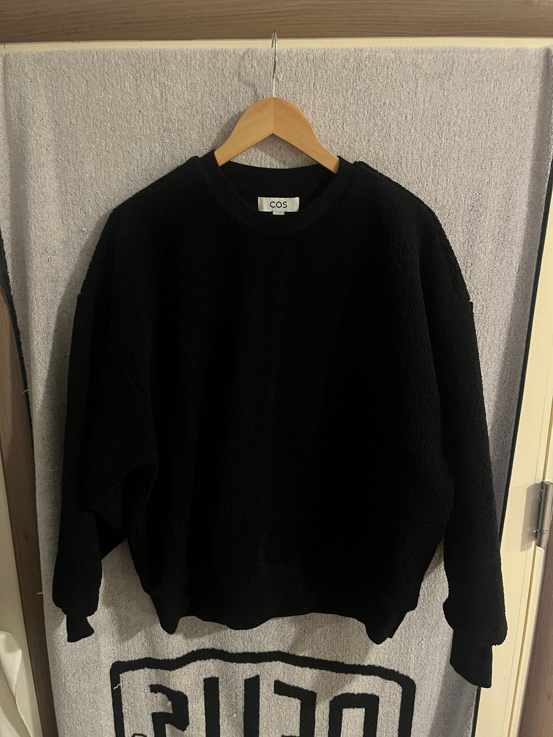 Cos 코스 플리스 부클 맨투맨 상품이미지1