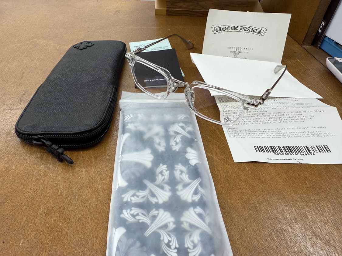 크롬하츠 신상 안경 snat 클리어 색상 팝니다. 보증서 영수증 풀포함 상품이미지2