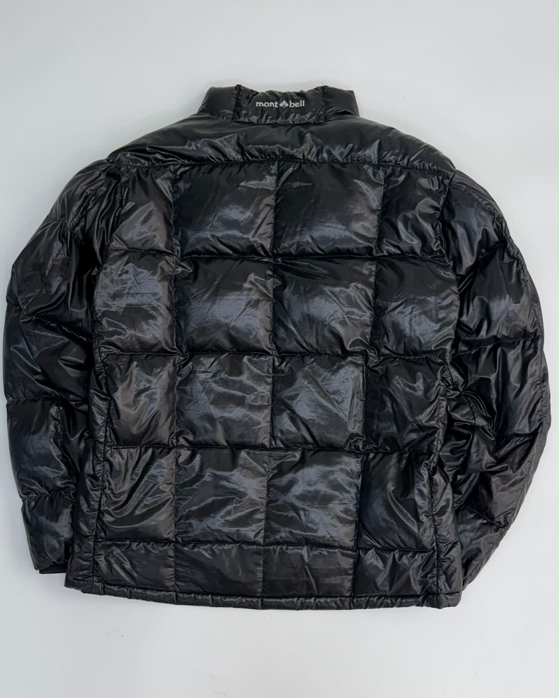 [M] 몽벨 유광 슈페리어 퍼텍스 다운 푸퍼 패딩 상품이미지2