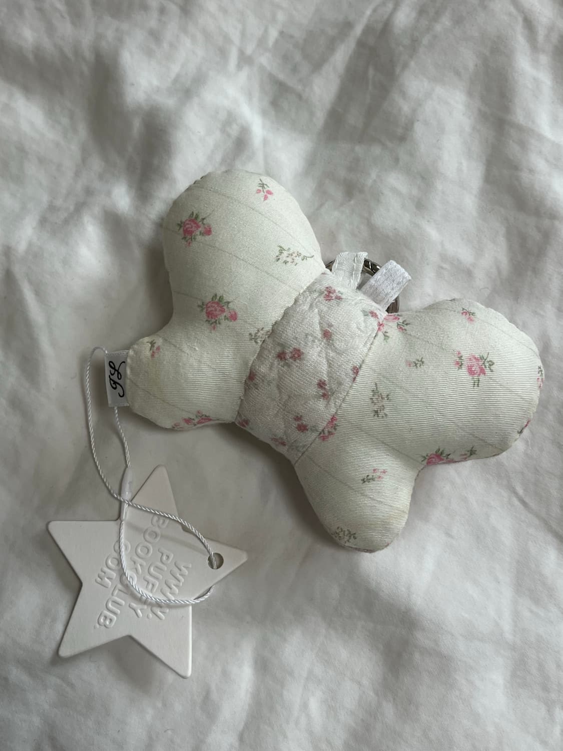 퍼피북클럽 x 졸리레이드 한정판 나비 키링 원앤온리 상품이미지4