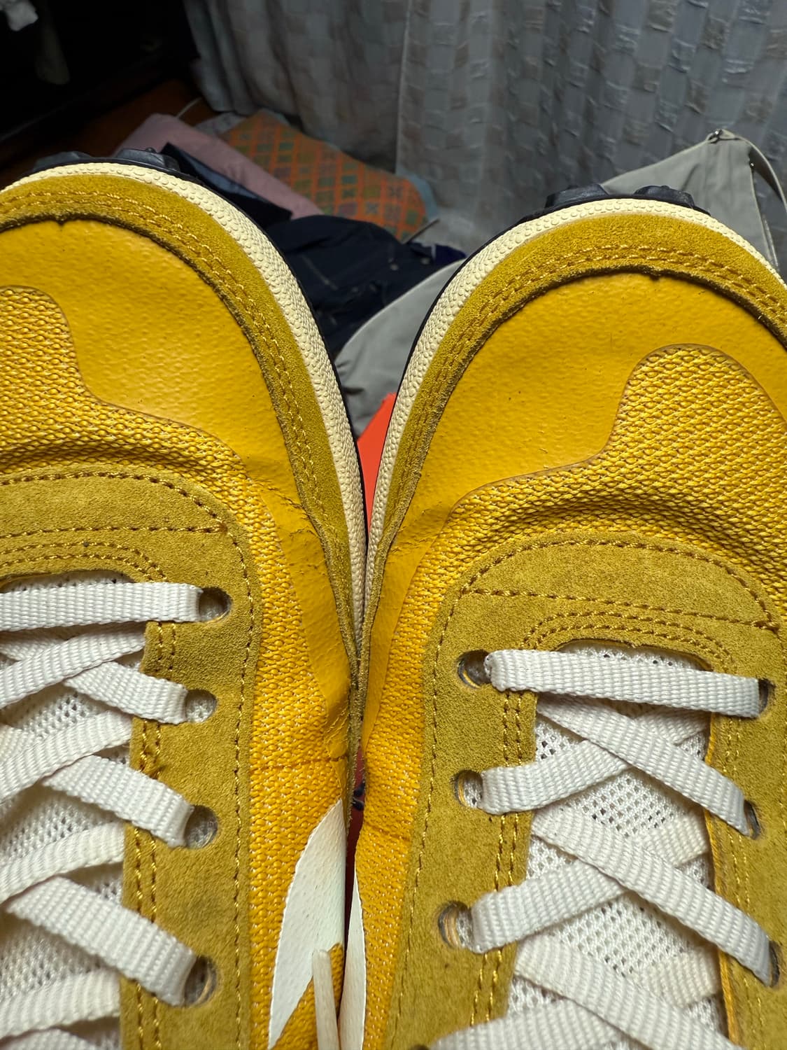 [사용감 적음] 나이키 제너럴 퍼포스 슈 270 옐로우 상품이미지3