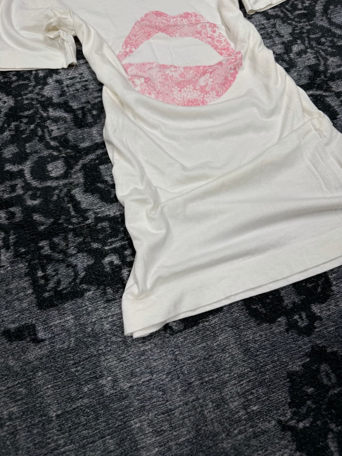 Nora sweet rock lip t shirts 상품이미지5
