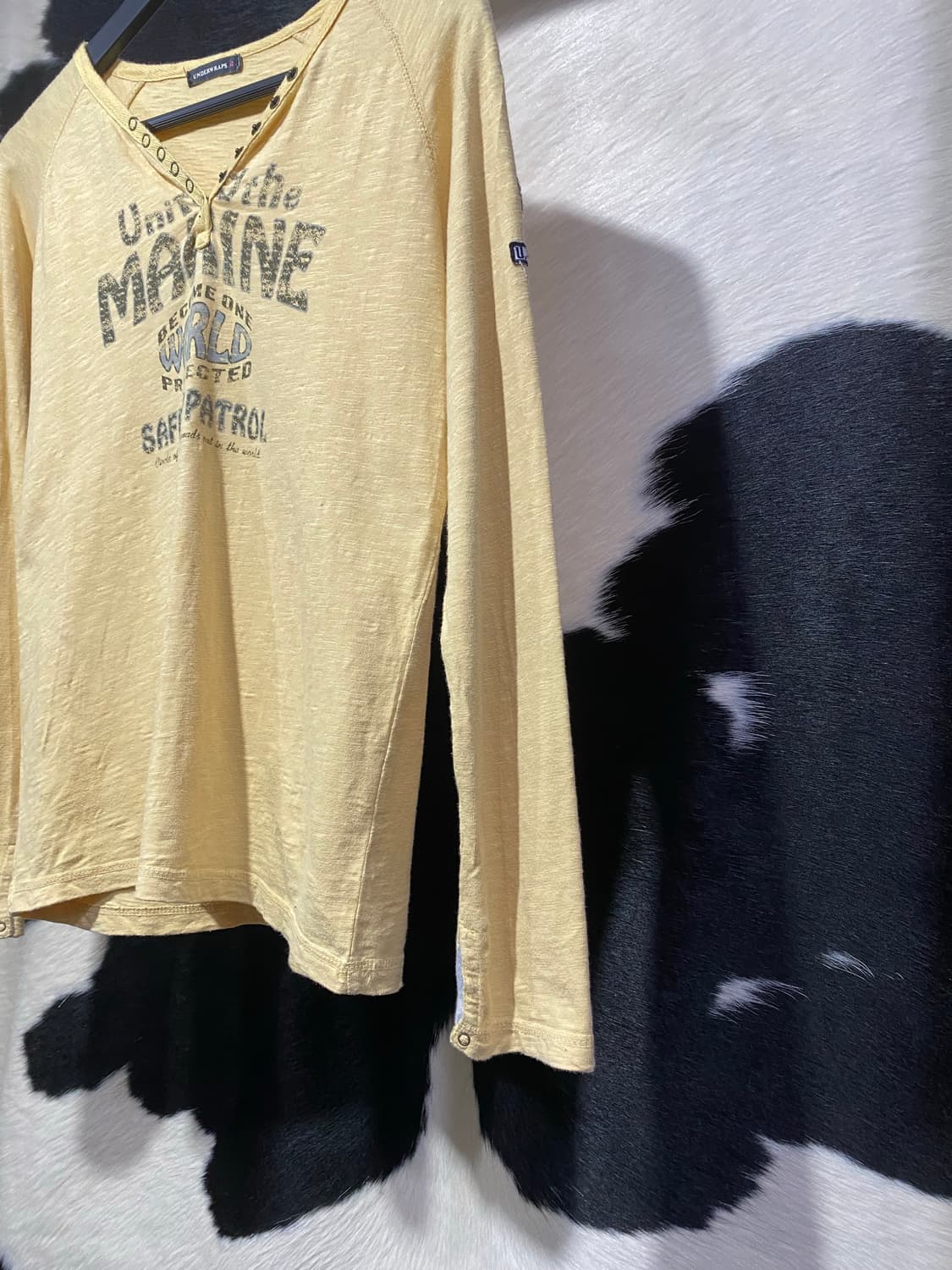 Underwraps 빈티지 레터링 브이넥 롱슬리브 상품이미지4