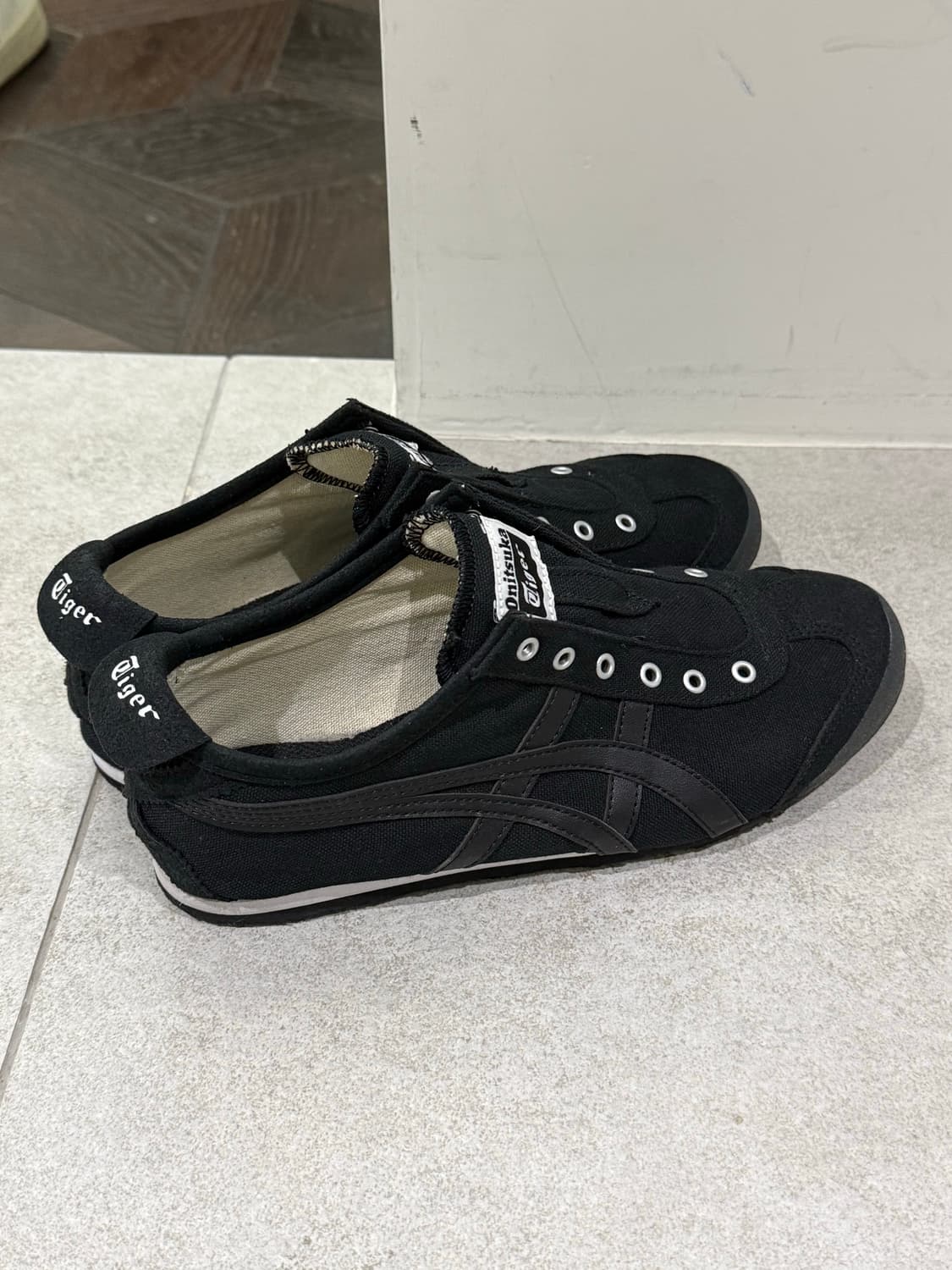 오니츠카타이거 슬립온 250 상품이미지4