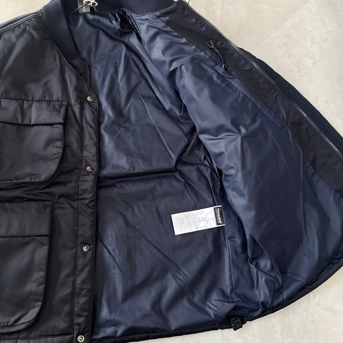 새상품)언어펙티드 패디드 레이어드 플라이트 자켓 네이비 상품이미지4