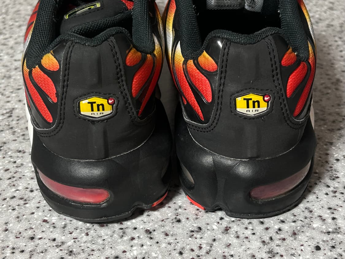 나이키 에어맥스 플러스 오렌지 235mm 상품이미지5