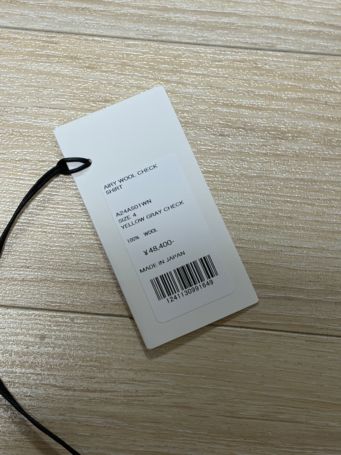 오라리 24aw 에어리 울 셔츠 옐로우 그레이 체크 4사이즈 판매합니다. 상품이미지4