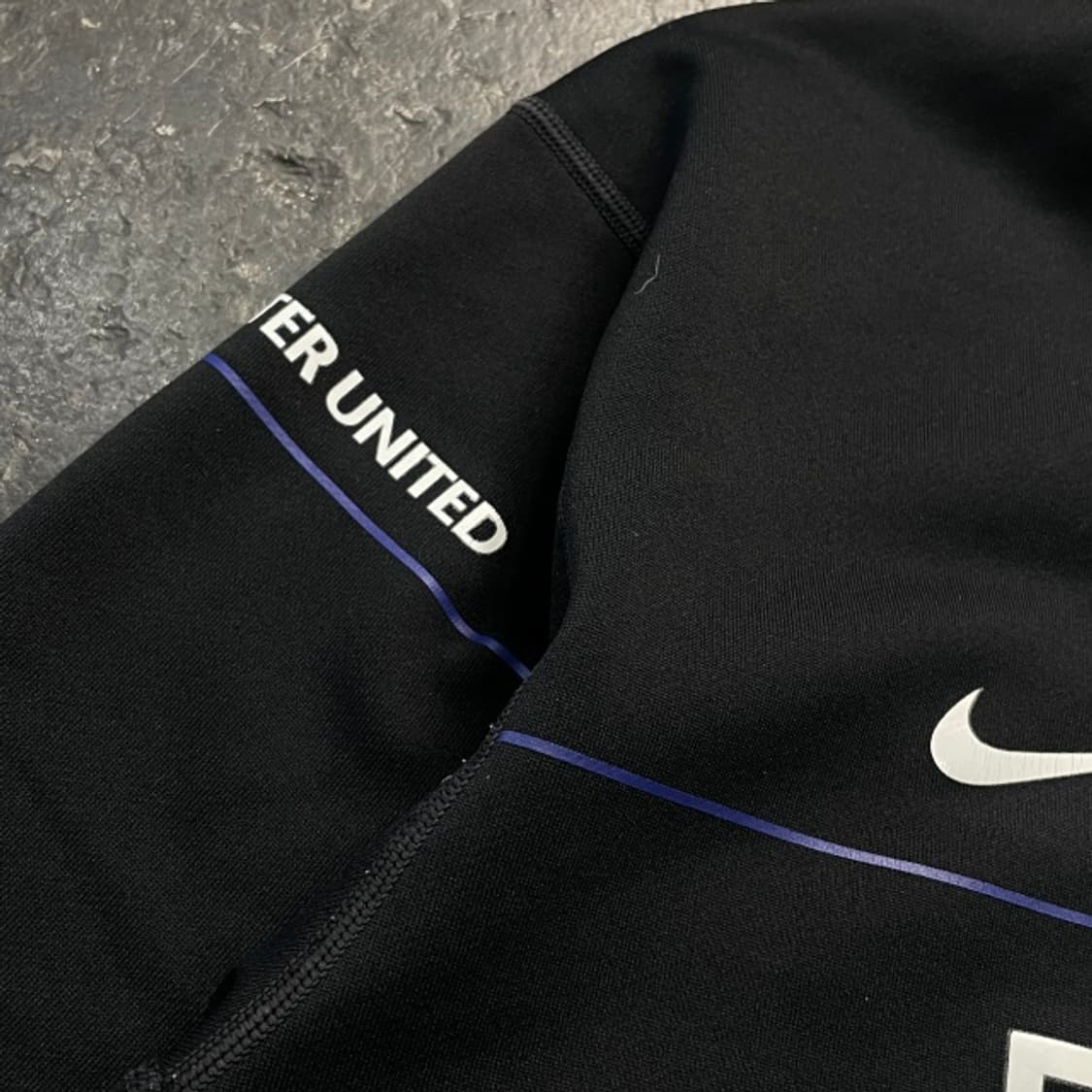 105 나이키 08-09 맨유 드릴탑 쉘탑 트레이닝 웜업 상품이미지4