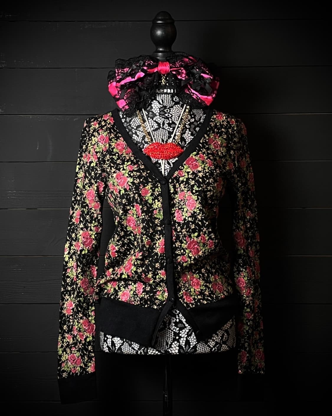 JPN 플라워 패턴 프린팅 블랙 가디건 상품이미지1