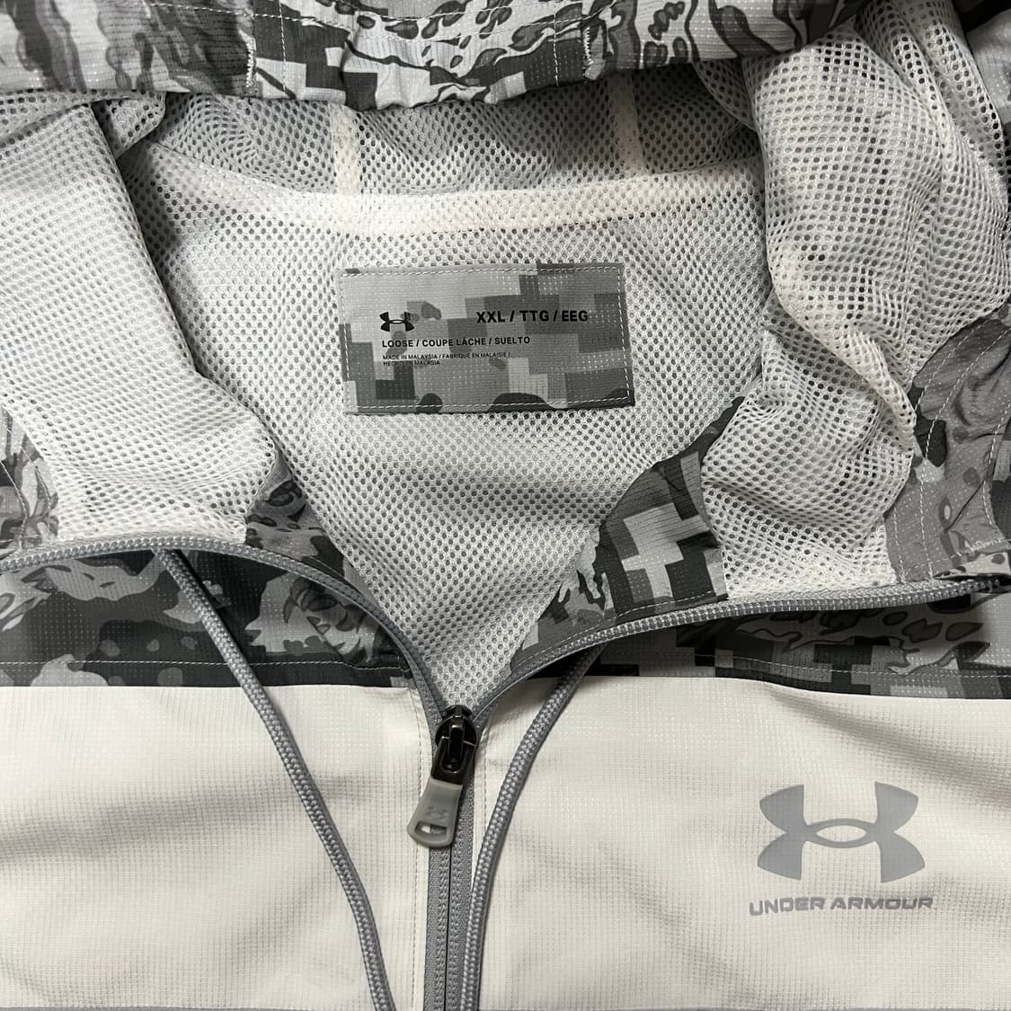 언더아머 카모 윈드브레이커 자켓 상품이미지3