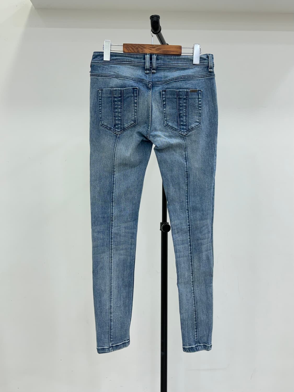 버버리 여성 스키니  상품이미지2