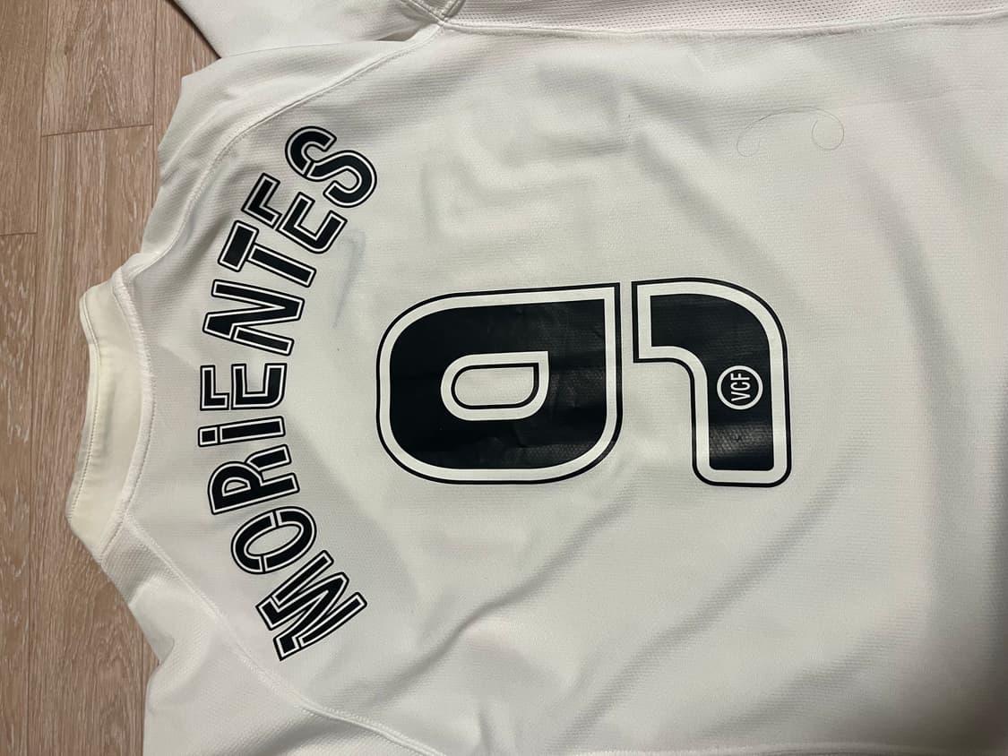 발렌시아cf 축구유니폼 모리엔테스 상품이미지5