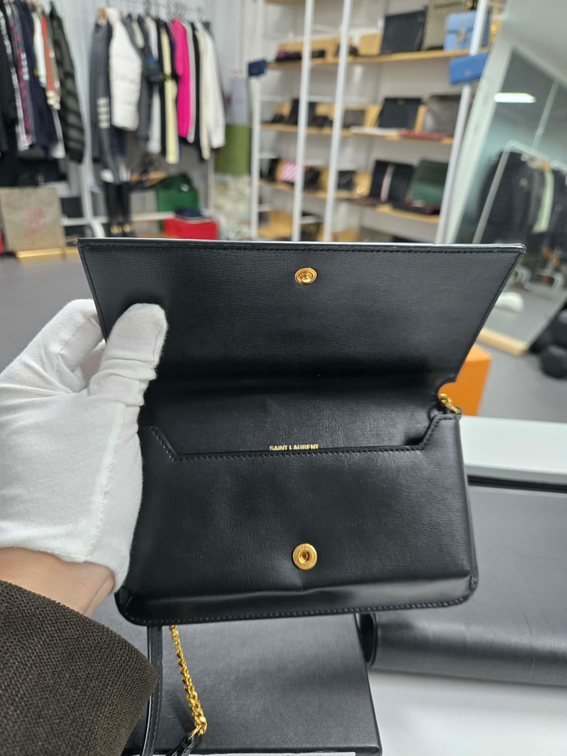 [40%할인] 입생로랑 폰홀더백 상품이미지5