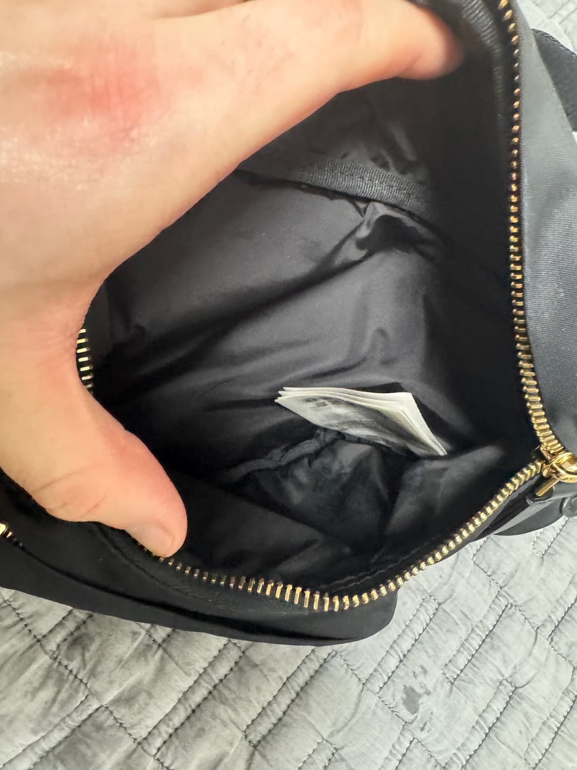 몽클레어 금장 벨트백 힙색 상품이미지6