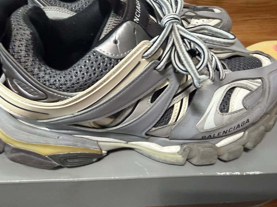 발렌시아가 트랙 그레이 42 상품이미지1