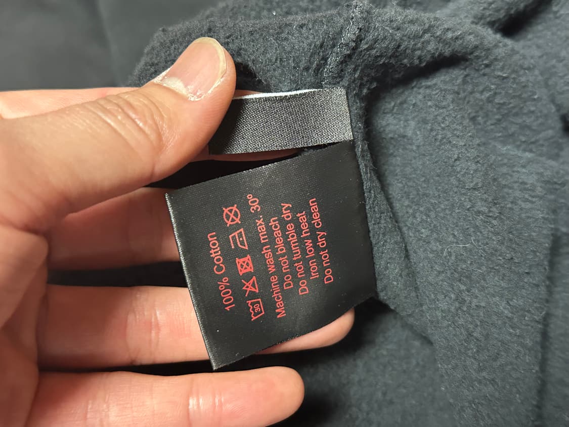 [L]UVU 인시그니아 크루넥 블랙 상품이미지6