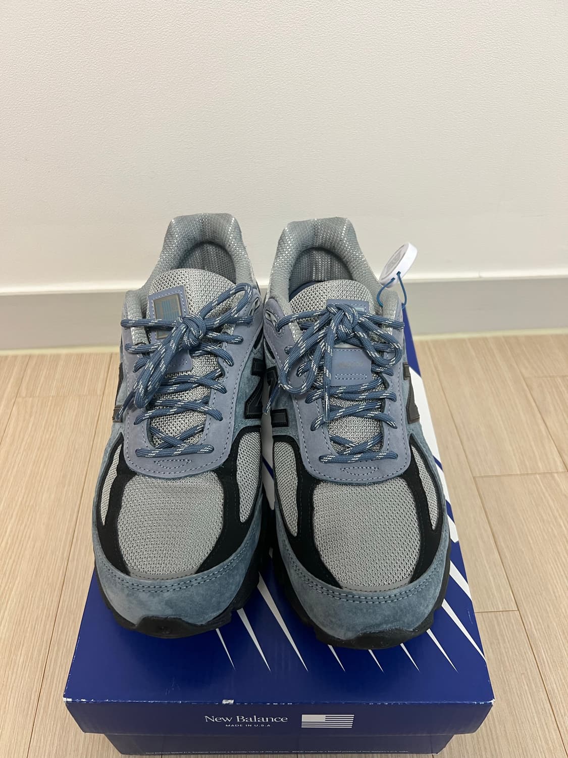 뉴발란스 990v4 아크틱 그레이 285 상품이미지1