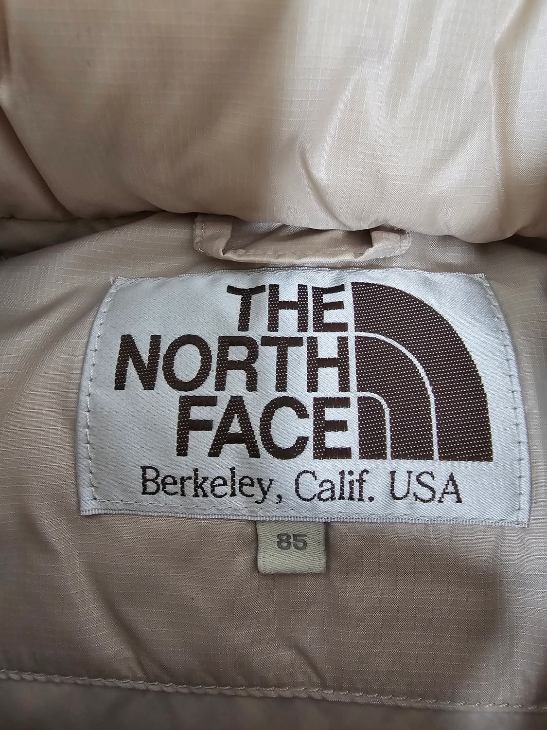 노스페이스 여성 700LTD 구스패딩조끼 M 상품이미지3