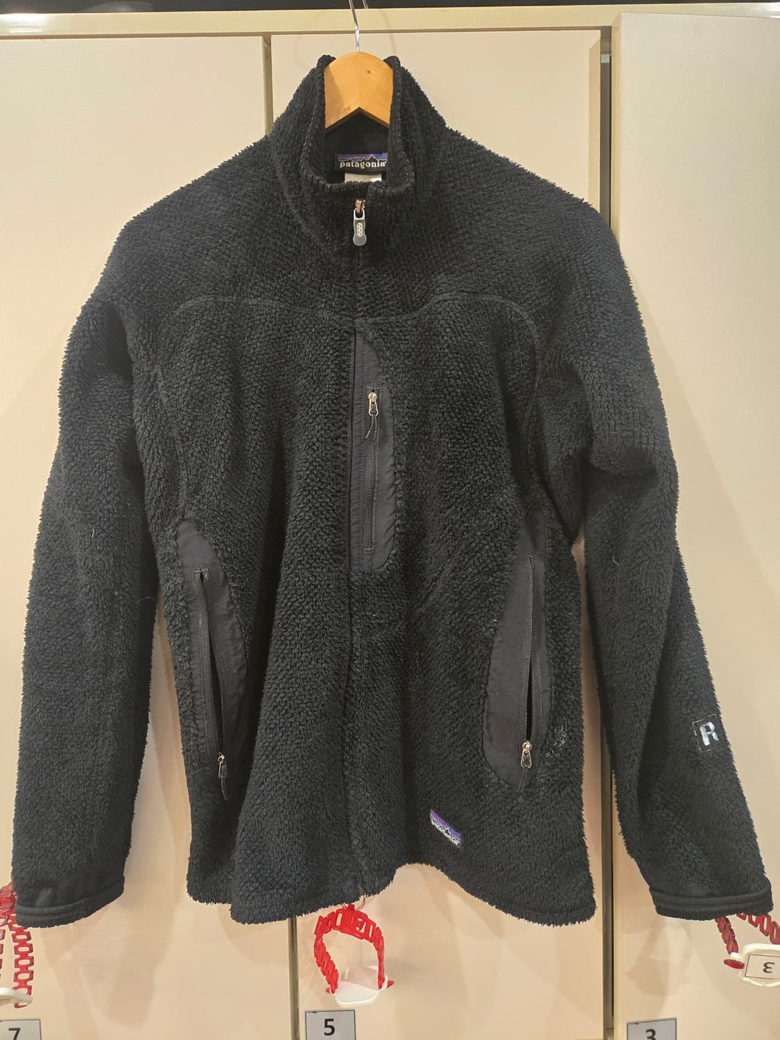 파타고니아 블랙 레트로 파일 플리스 자켓 상품이미지1