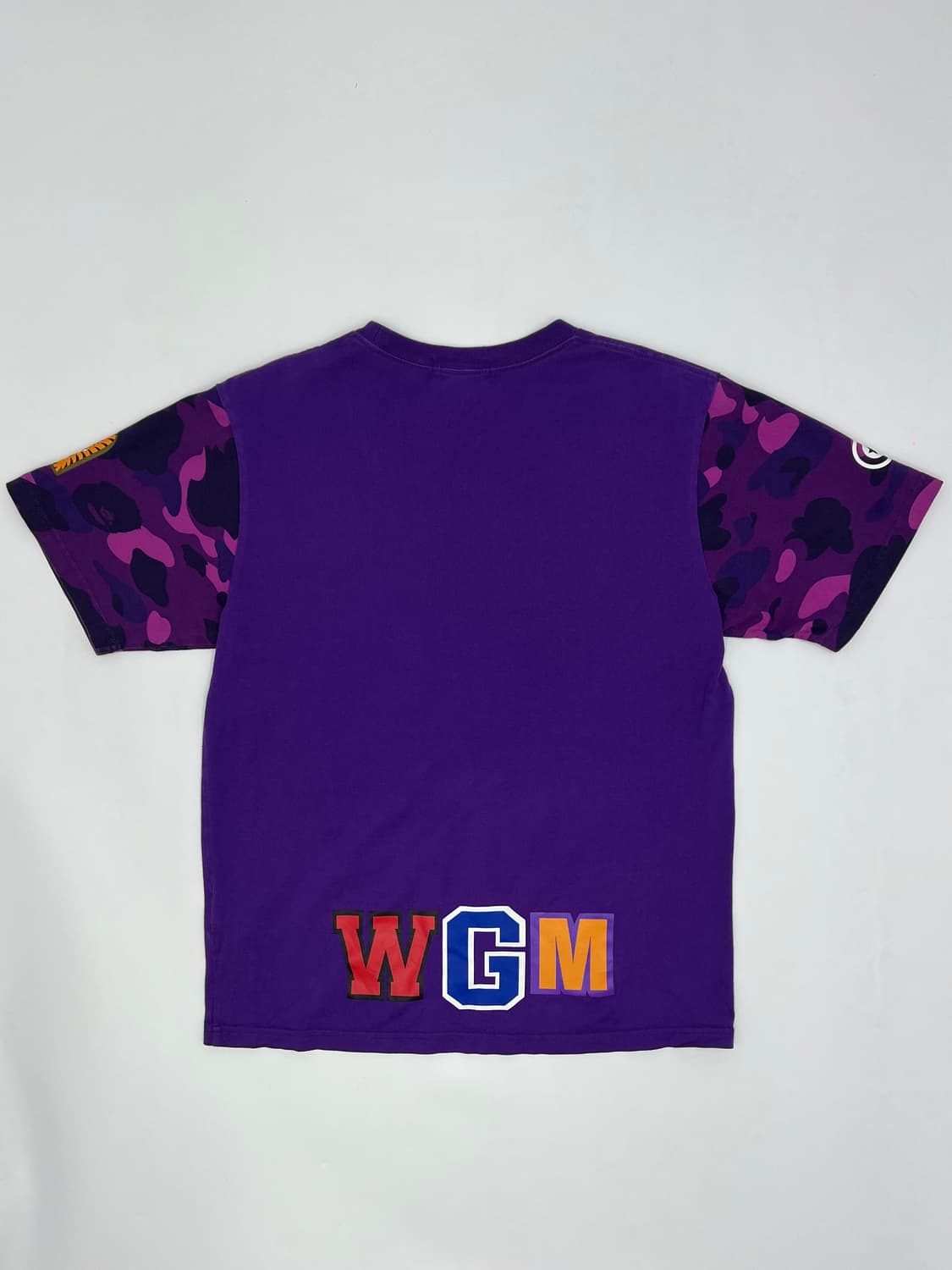 베이프 퍼플카모 샤크 반팔티 상품이미지3