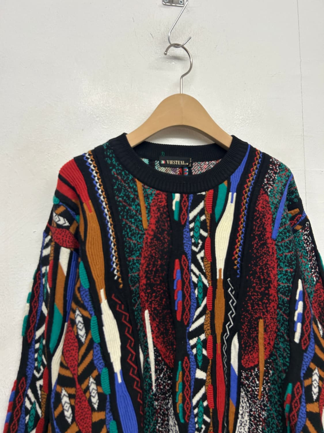 VIESTENI 쿠지느낌 케이블 니트 상품이미지1