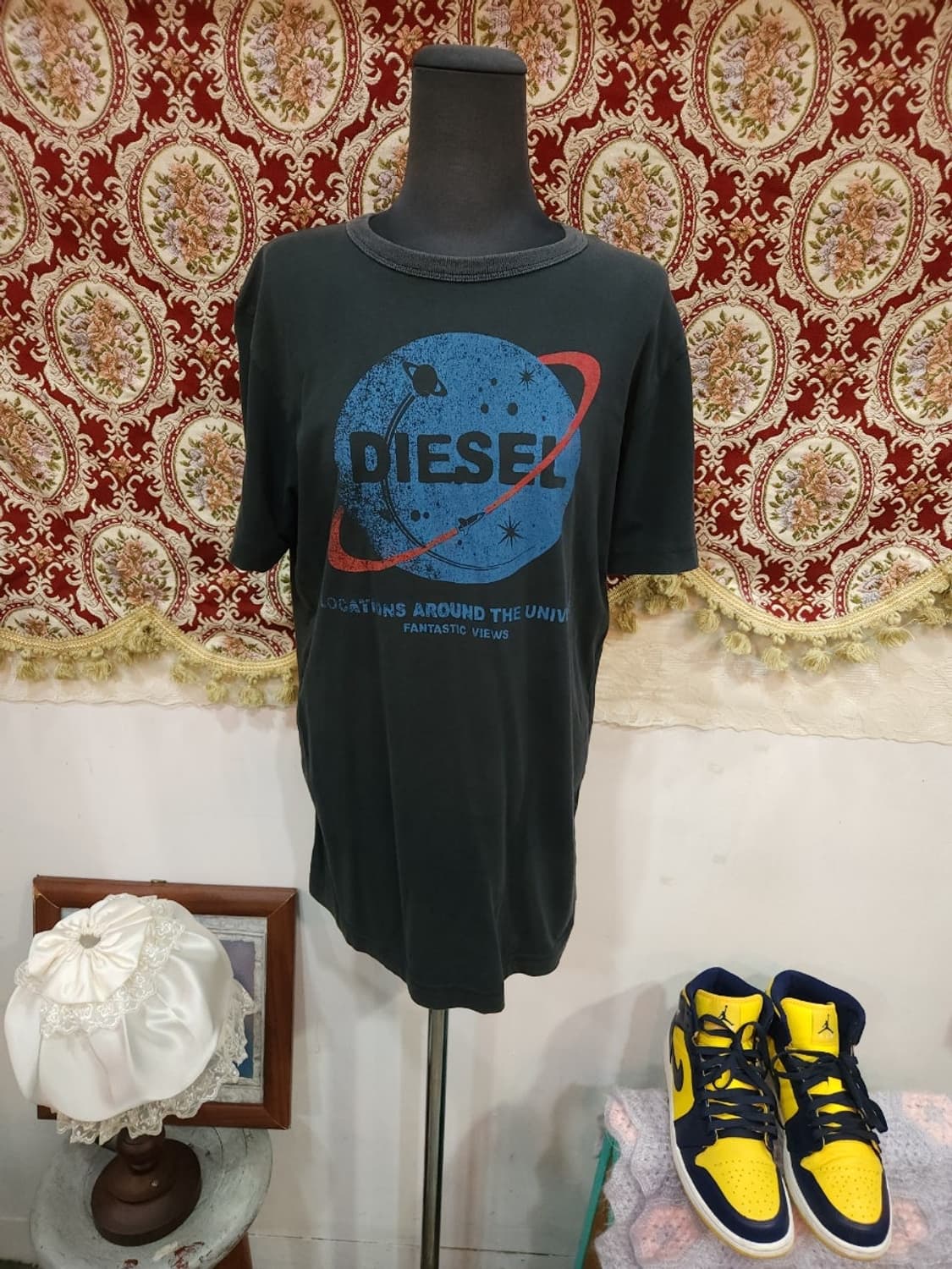 빈티지 디젤 유니버스 로고 반팔티 diesel

 상품이미지1