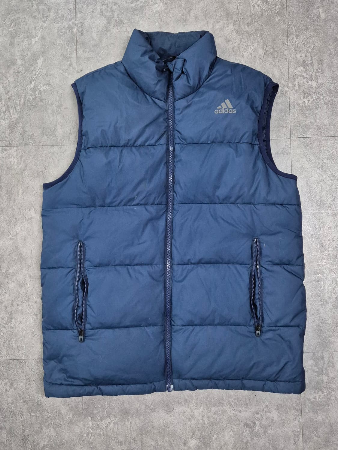 ADIDAS 조끼패딩 상품이미지1