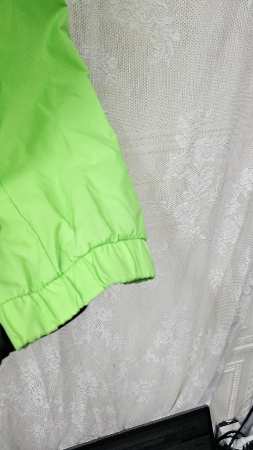 아디다스   그린 바람막이  상품이미지6