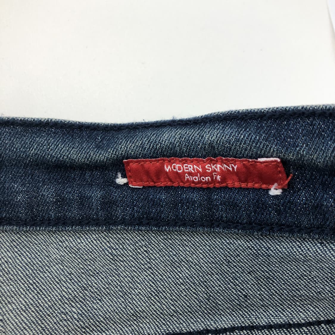 게스 블루패치 아발론핏 데님진 32 인치 상품이미지4