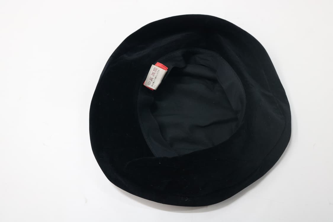 겐조(KENZO) 빈티지 벨벳 셔링 블랙 버킷햇 상품이미지5