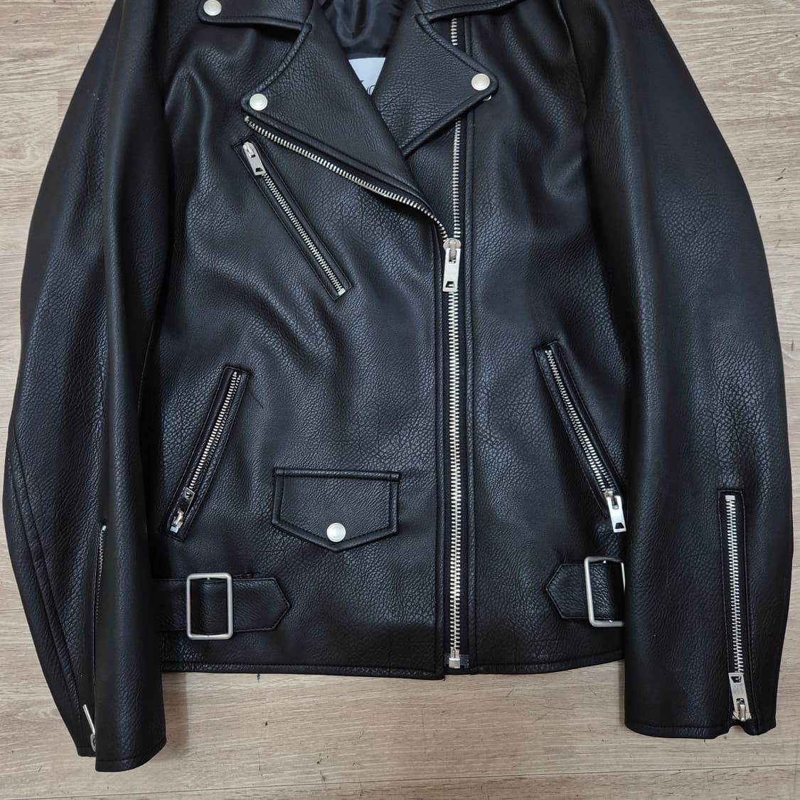 드레스볼륨 레더 라이더 가죽자켓 L(100) 상품이미지3