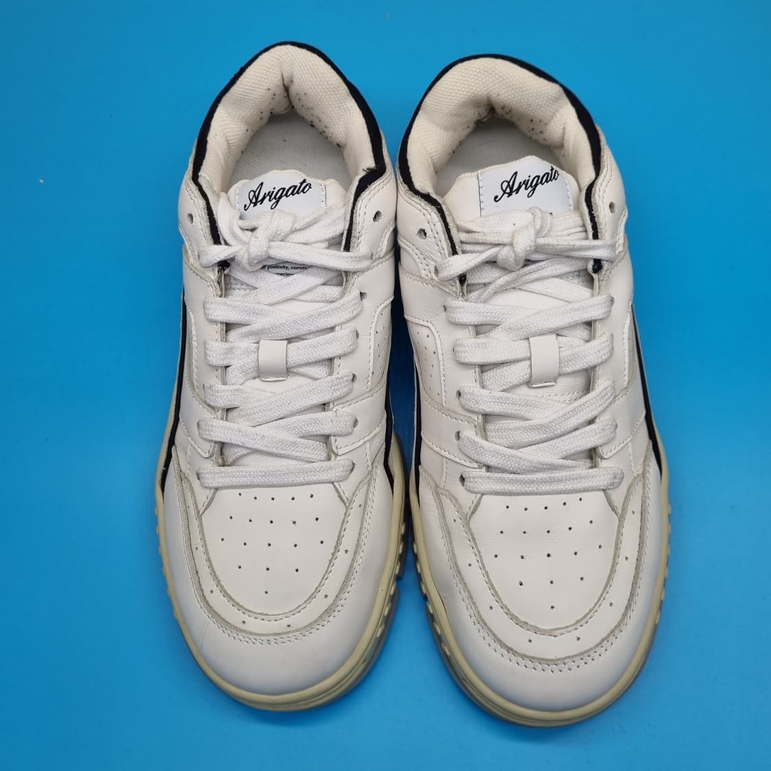 악셀아리가토 스니커즈240 상품이미지2