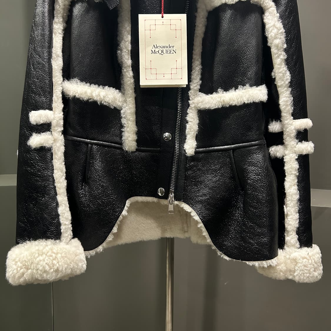 알렉산더 맥퀸 퍼 무스탕 자켓 상품이미지4