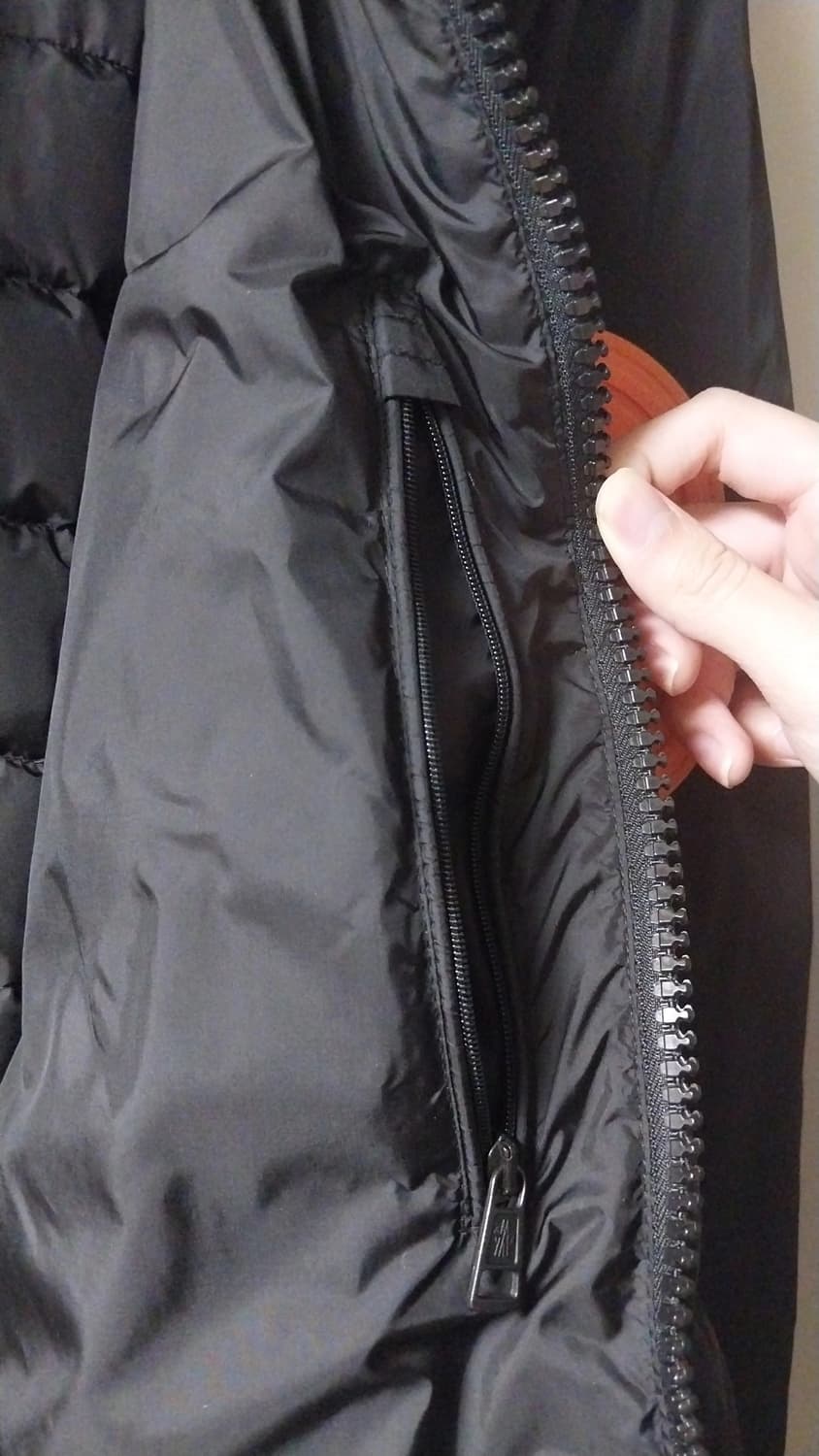 몽클레어 오프화이트 한정판 가우스 패딩 급처합니다 상품이미지5