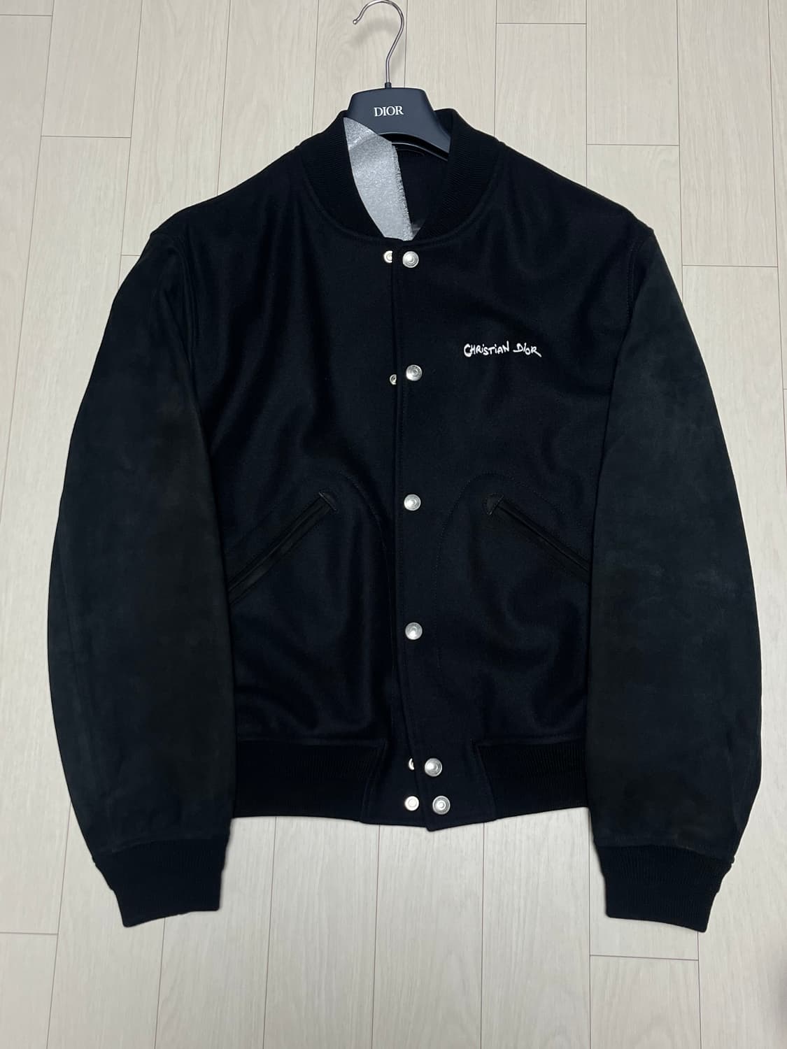 디올 스웨이드 울 바시티 자켓 상품이미지1