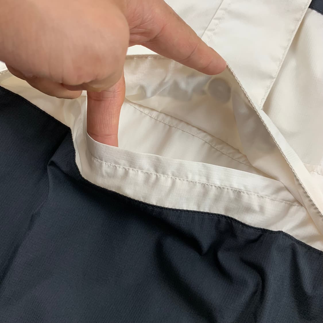 나이키 에어 자수로고 우븐 아노락 바람막이 자켓  상품이미지4