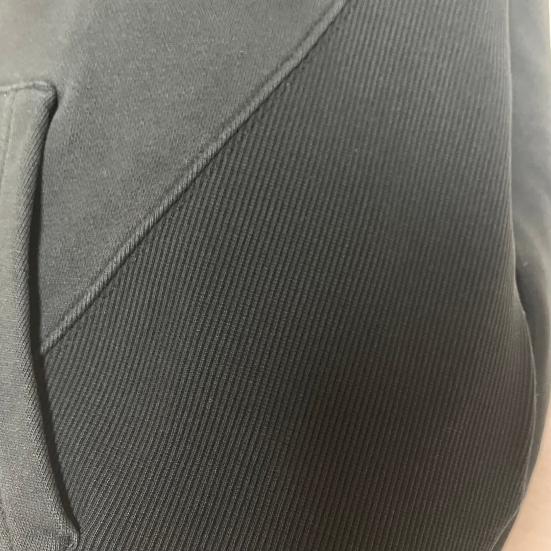 산산기어 블랙 후드티 상품이미지4