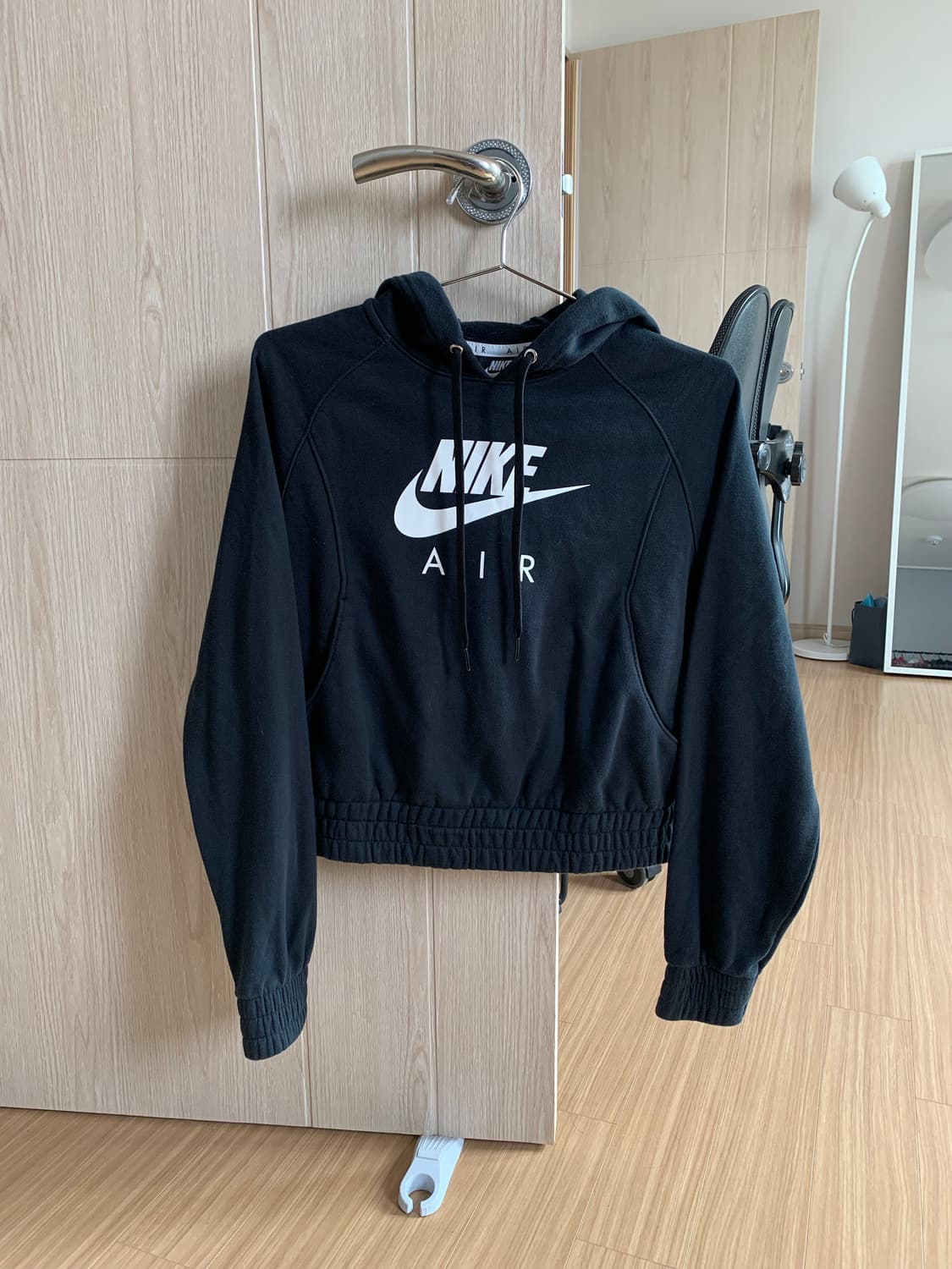 나이키 크롭 후드티 상품이미지1