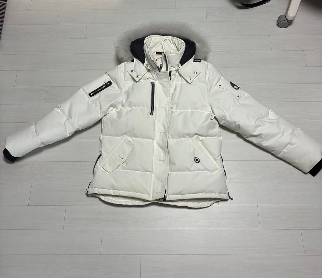 무스너클 쓰리쿼터 패딩 L 정품 상품이미지1