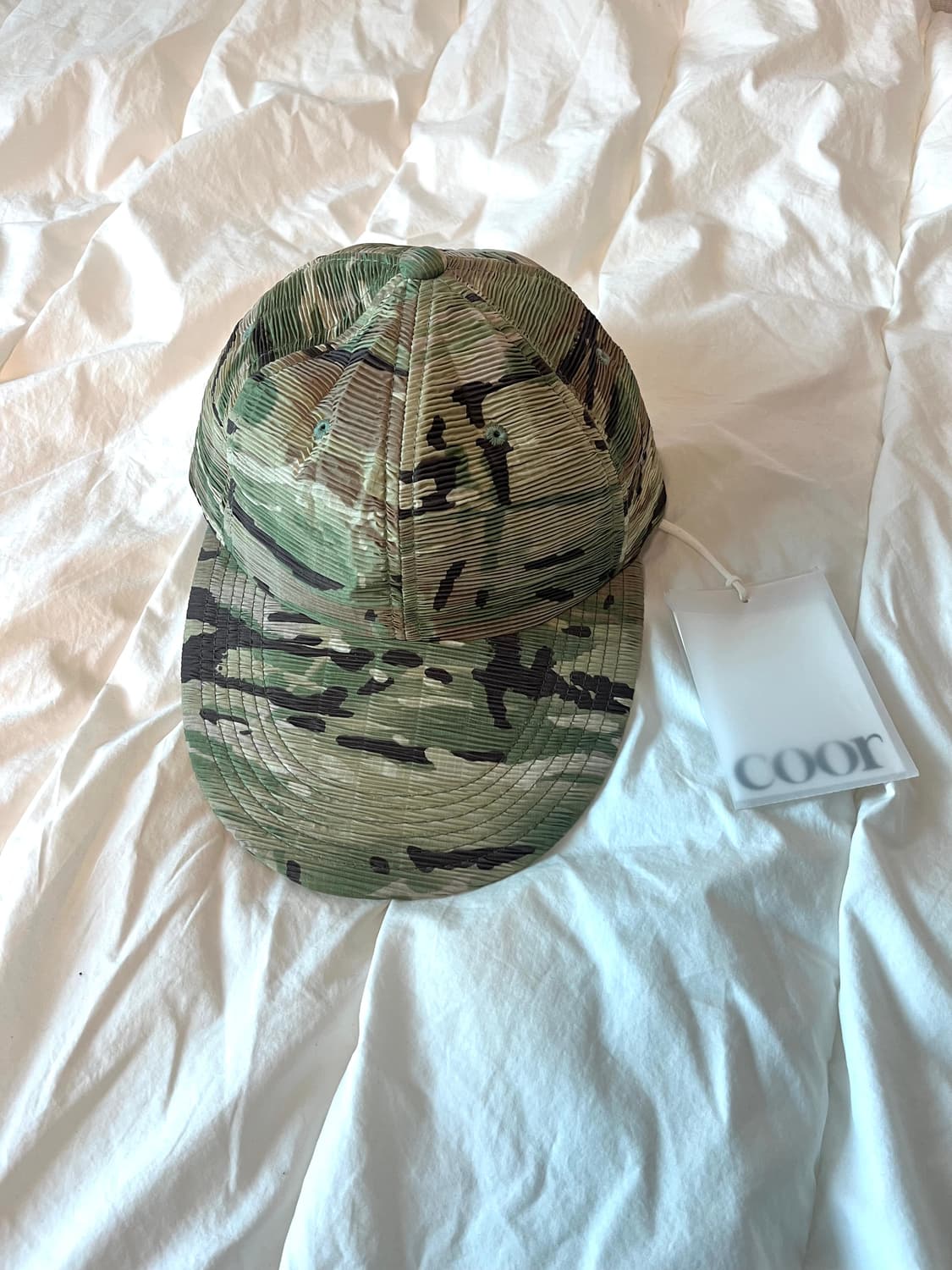 (새상품) 쿠어 카모플라주 플리츠 캡 상품이미지1