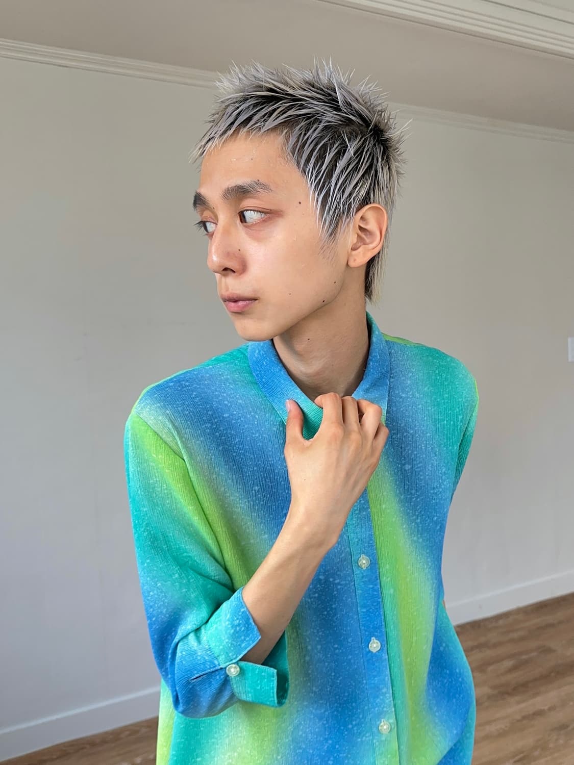 오로라 주름 가공 셔츠 상품이미지3