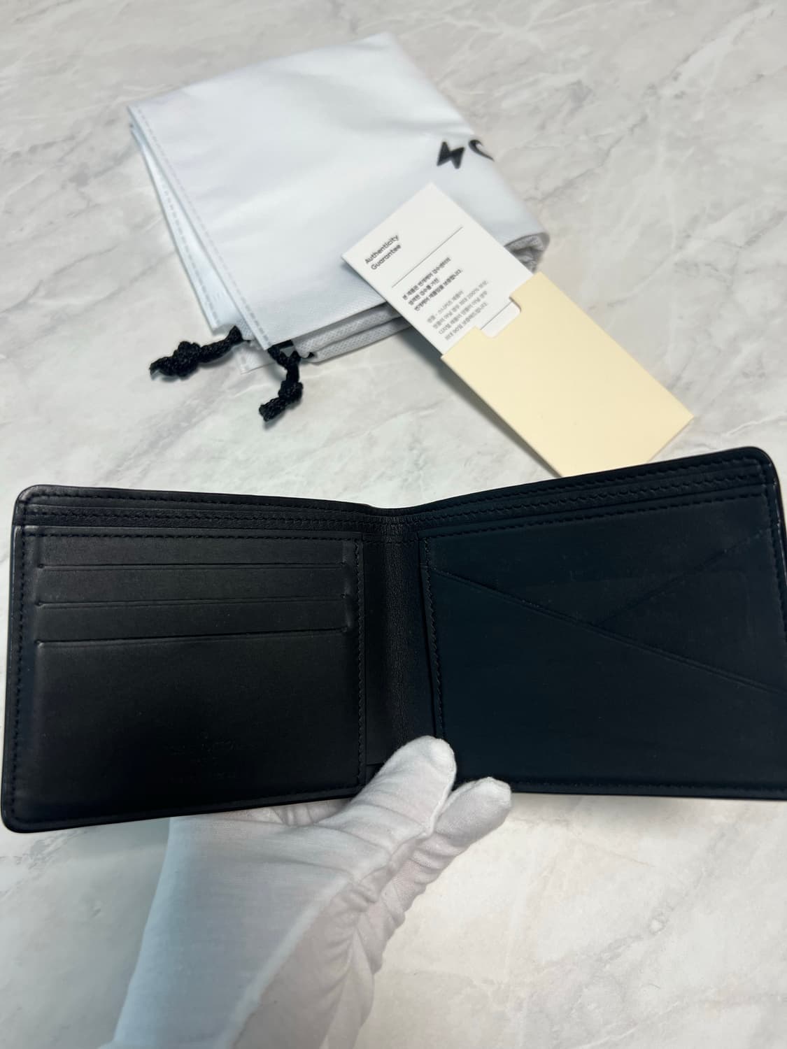 루이비통 모노그램 쉐도우 멀티플 월렛 반지갑 상품이미지3