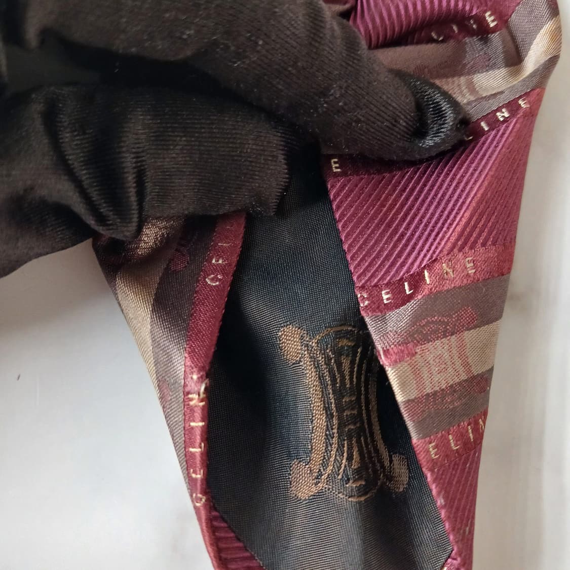 셀린느 실크 스트라이프&트리오페 넥타이 8.7cm B등급 A19138
 상품이미지9