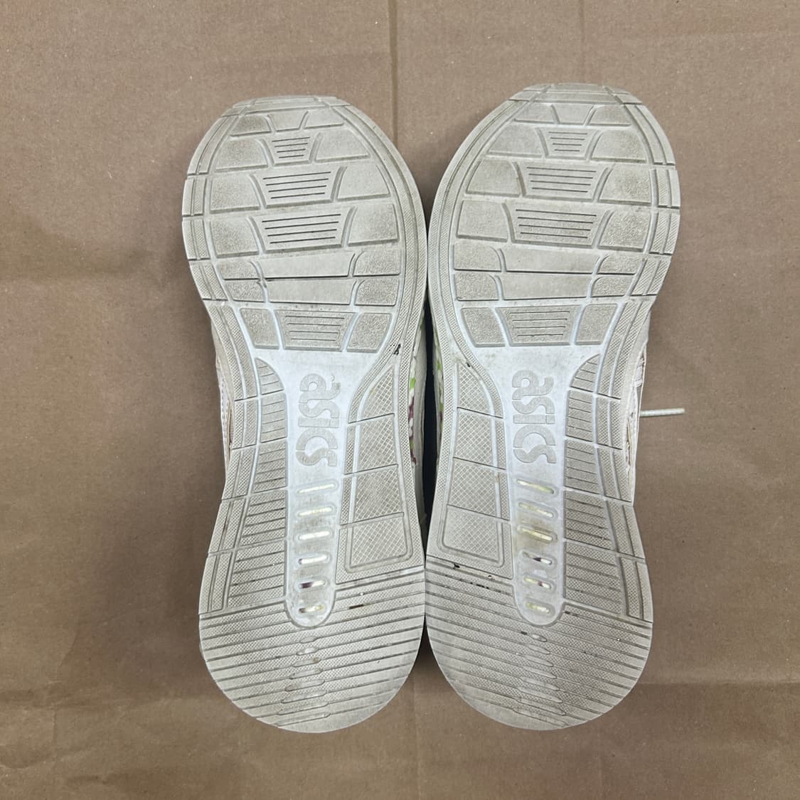 아식스 운동화 240mm 아식스 타이거 젤라이트 화이트 1193A074 상품이미지7