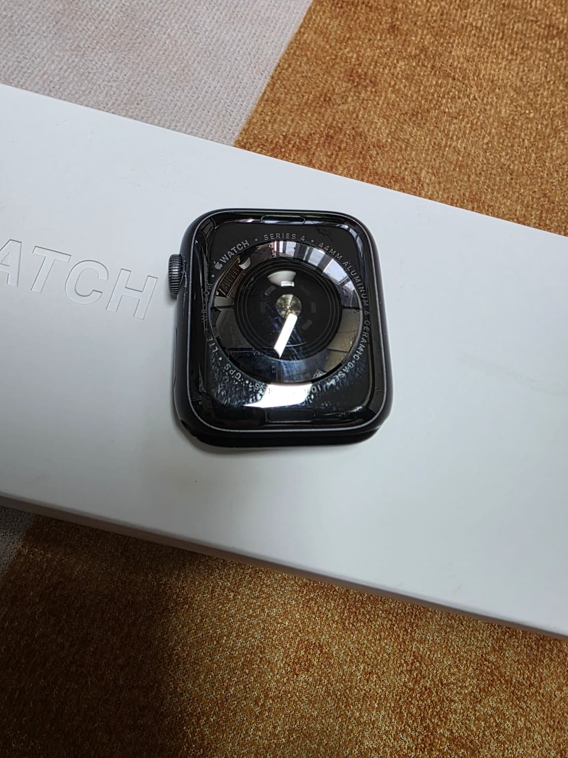 애플워치4 44mm 스페이스 그레이 (박스 풀셋) 상품이미지3