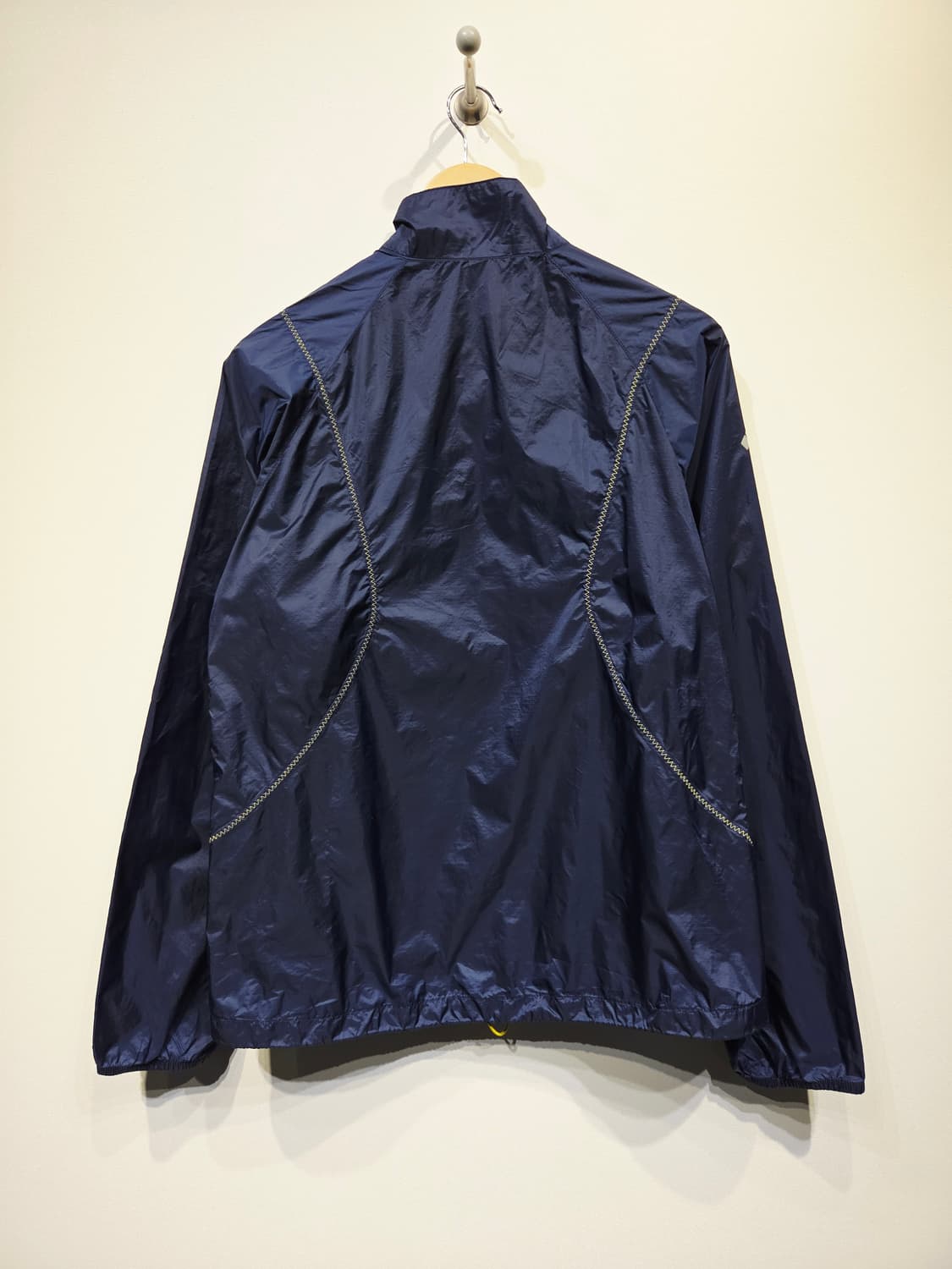 몽벨 네이비 초경량 바람막이_XL 상품이미지3